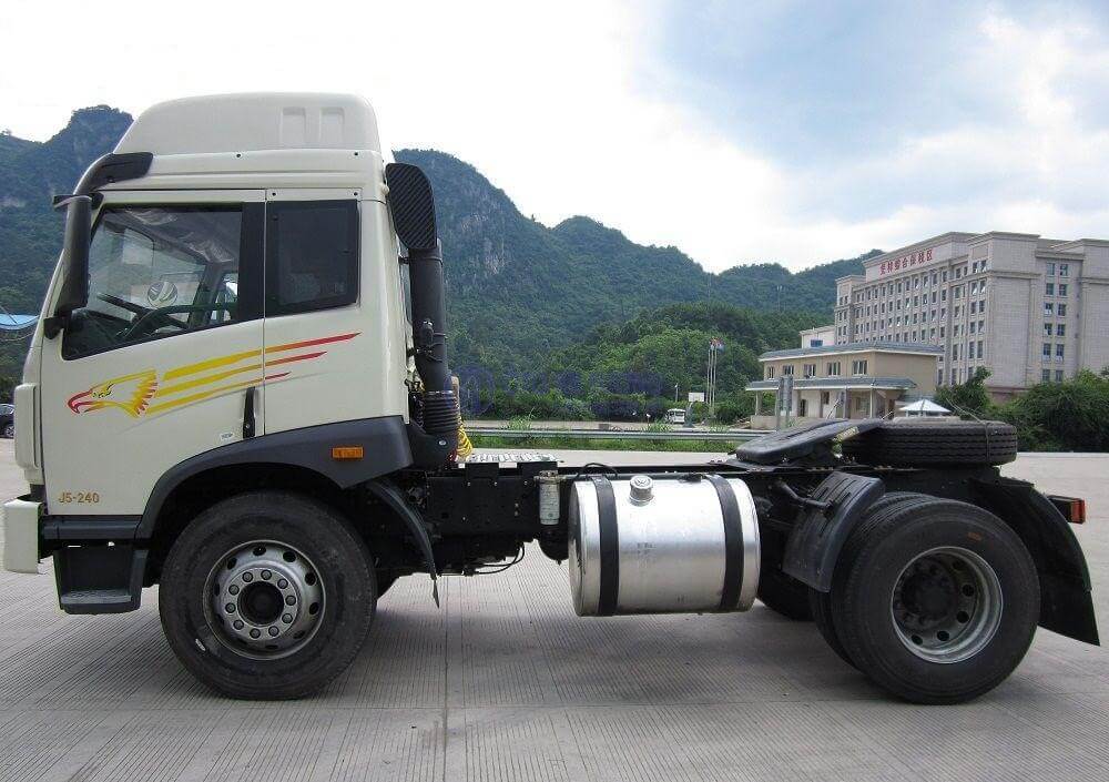 xe đầu kéo 1 cầu